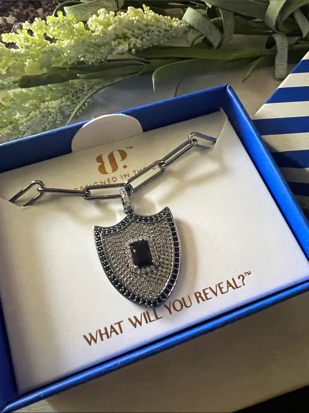 Bomb Party September “self-made women” necklace